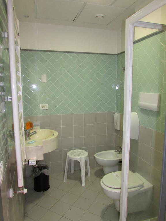 Emmaus Hotel Zafferana Etnea Room photo