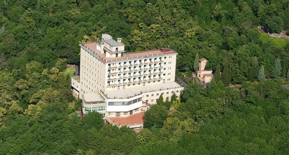 Emmaus Hotel Zafferana Etnea Exterior photo